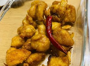 Hình của món Ức gà chiên bột.