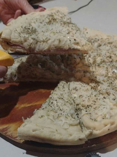Una foto de Fugazzeta rellena!!!