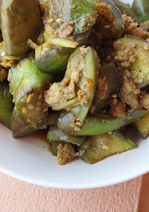 รูปของ เมนูสุขภาพมะเขือยาวผัดไข่ ใช้น้ำผัด