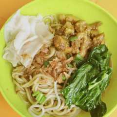 รูปของ Mie ayam pangsit praktis