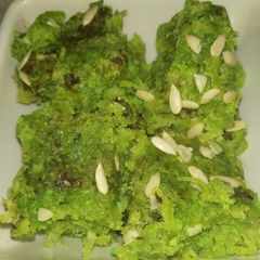A picture of Ghiya barfi.