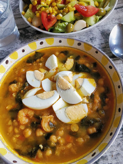 Una foto de Garbanzos con Bacalao