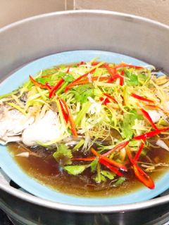 รูปของ ปลากะพงนึ่งซีอิ๊ว