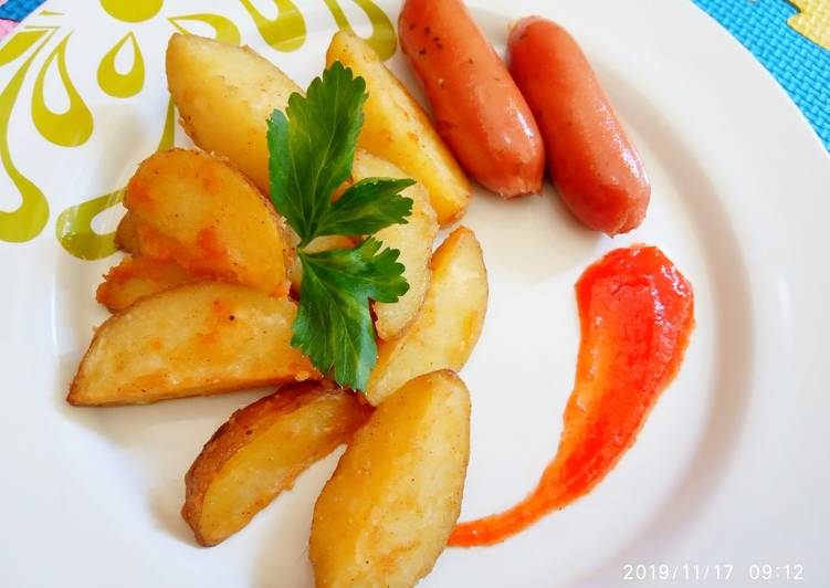 Potato wedges with Sausage