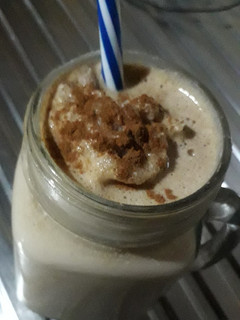 Una foto de Licuado de avena y canela 🥛