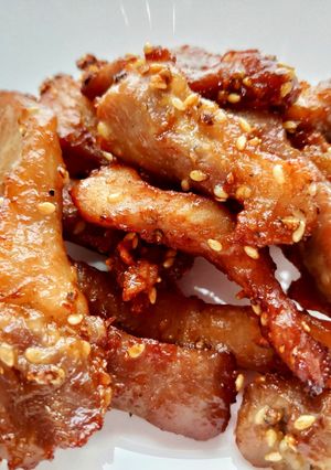 รูปของ หมูงอนแดด (หมูแดดเดียว)