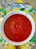 Tomate frito casero con albahaca
