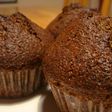 Meggyes mákos muffin