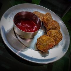 A picture of Veg Cutlet.