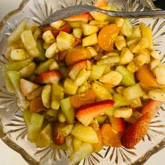 A picture of Fruit chaat.