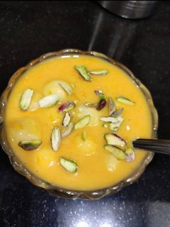 મેંગો અંગુર રબડી (Mango Angoor Rabdi Recipe in Gujarati) રેસીપી મુખ્ય ફોટો