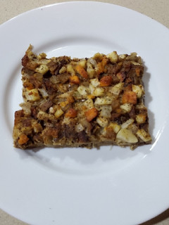 Una foto de Tortilla de patatas al huevo duro