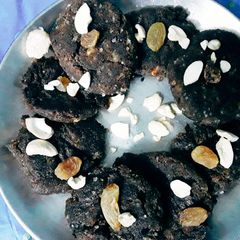 A picture of Kado alu ka vada.