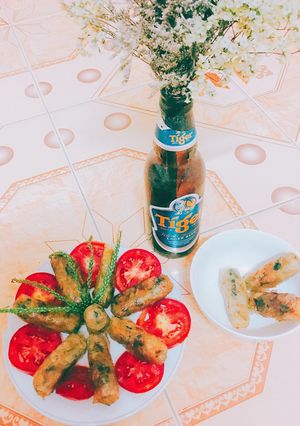 Hình của món Nem tôm mẹ giã.