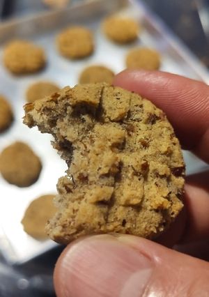 Foto resep Almond pulp with banana cinnamon raisin cookies
