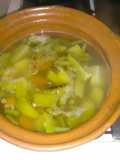 Puchero pollo con verduras y crema verduras naturales