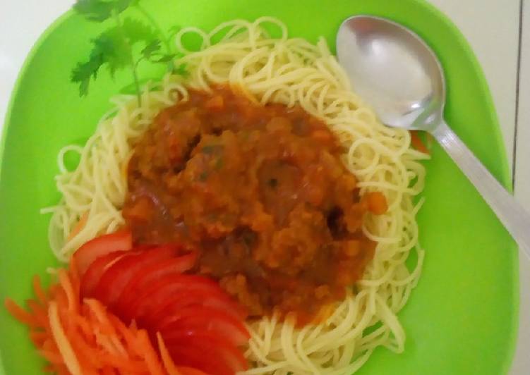 Recipe of Tasty Spaghetti and meatballs