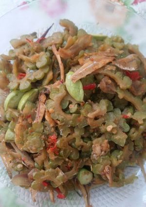 Foto resep Tumis Pare campur Teri Pete