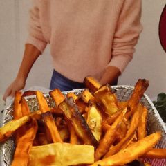A picture of Sweet potato & turnip chips.
