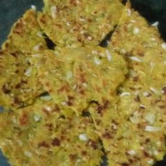 A picture of Cabbage pancakes.