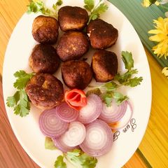 A picture of Chicken Meat Balls.