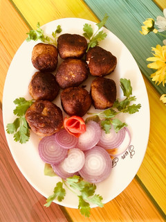 A picture of Chicken Meat Balls.