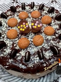 Φωτογραφία της συνταγής 🍰Σοκολατένια τούρτα με γέμιση oreo cheesecake