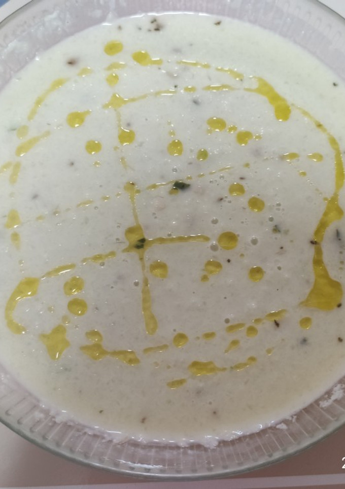 Una foto de Sopa fría de manzana