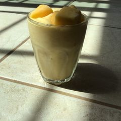 A picture of Cold Mango Smoothie.
