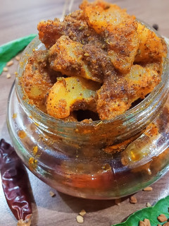 आंवला का इंस्टेंट आचारAmla ka instant Achar recipe in Hindi) रेसिपी मुख्य फोटो