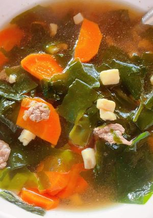 Hình của món Canh rong biển lười ^^.