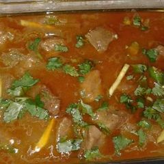 A picture of Beef nihari.