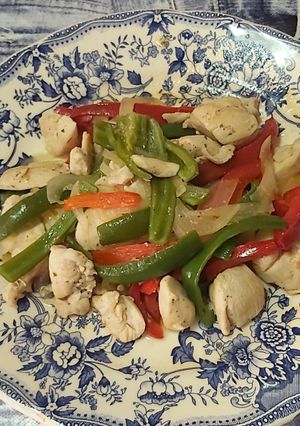 Foto principal de Pollo al vino blanco