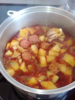 Una foto de Patatas a la riojana