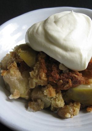 A picture of ANZAC Apple Crumbles.