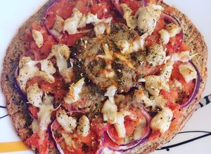 Foto principal de Pizza fit sin hidratos base quinoa