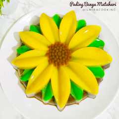 รูปของ Puding santan bunga matahari