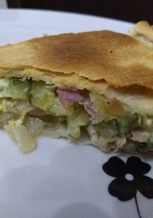 Una foto de Tarta de zapallitos y atún