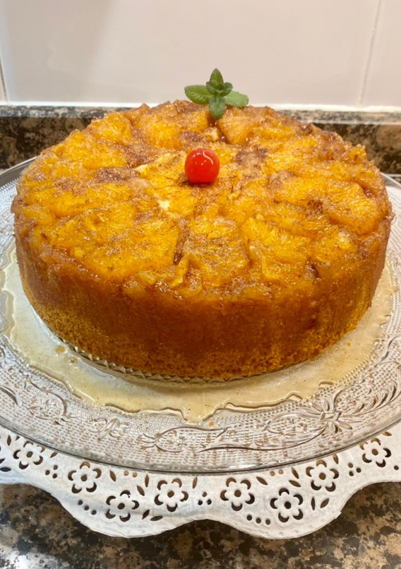 Una foto de Pastel con naranja caramelizada