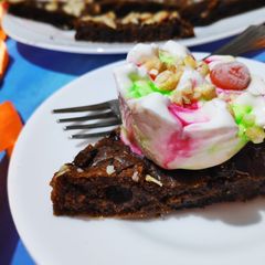 A picture of Banana Brownies.