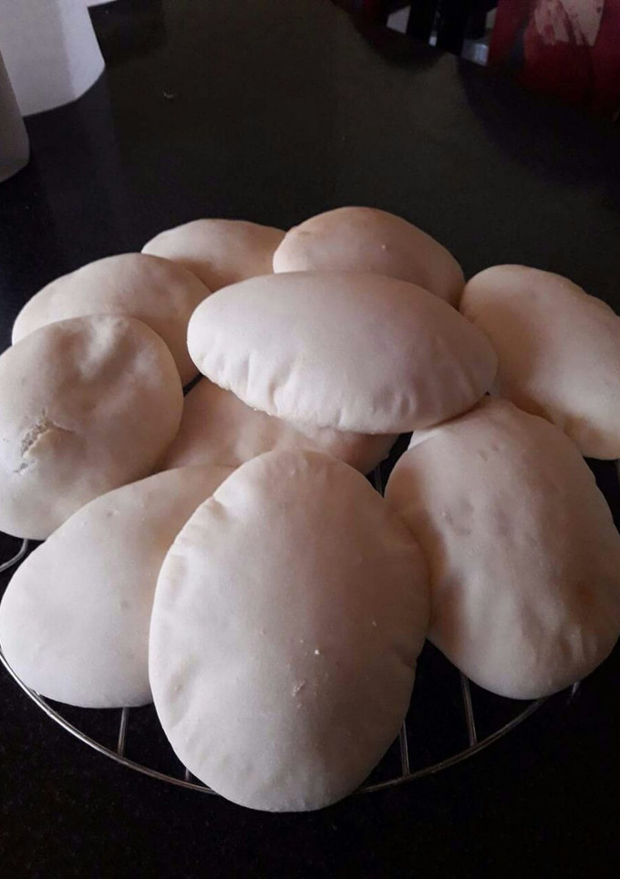 Una foto de Pan Árabe