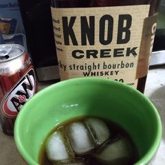 A picture of Bourbon Whiskey Root Beer.
