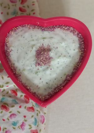 عکسی از دستور ماست وخیار