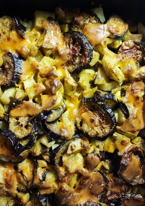 Una foto de Berenjenas gratinadas al horno con patatas