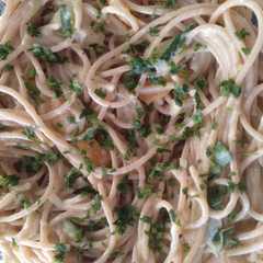 Una foto de Tm5 - Espaguetis Veg a la Carbonara