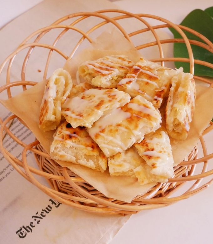 南洋風「香蕉煎餅」市售抓餅輕鬆做！！ 食譜與作法by Popo小日子- Cookpad