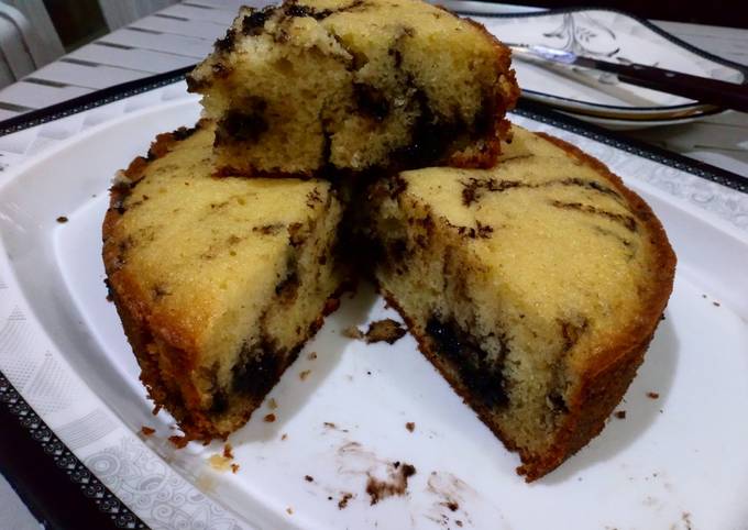 Recipe of Ultimate Pound cake (chocolate chip cake) flavor almond