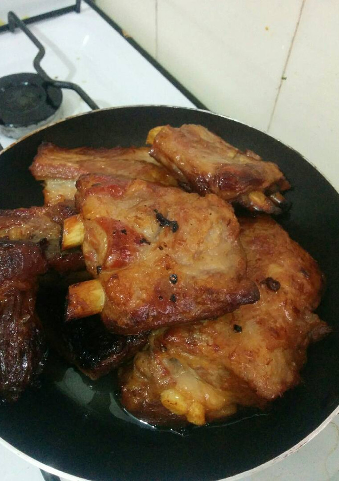 Una foto de Pecho o costillas de cerdo a la miel mostaza