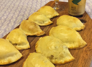 Una foto de Empanadas humita especial