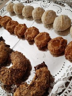 Una foto de Pastas árabes muy ricas y con 1 masa